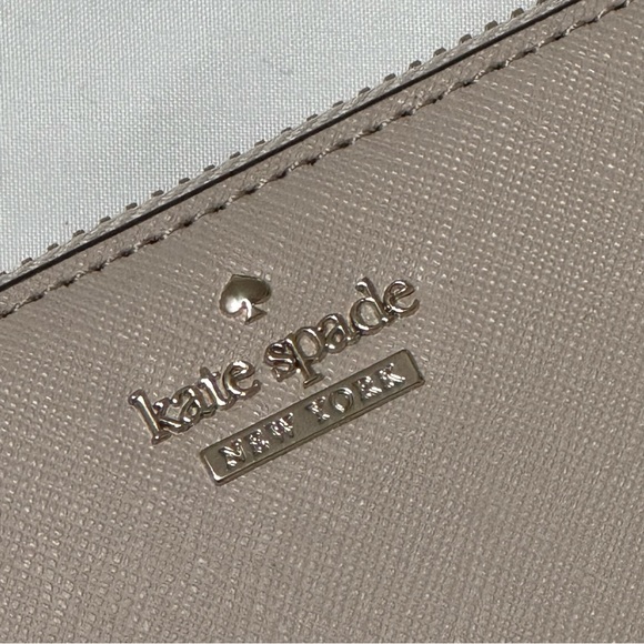 NEW Kate Spade Mickey Mouse Wallet Special Edition (Disney x Kate Spade) - Picture 2 of 6